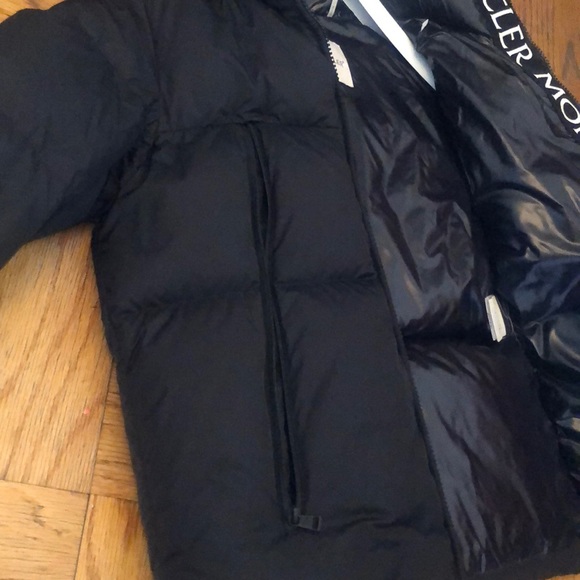MONCLER BLACK JACKET - Picture 4 of 10